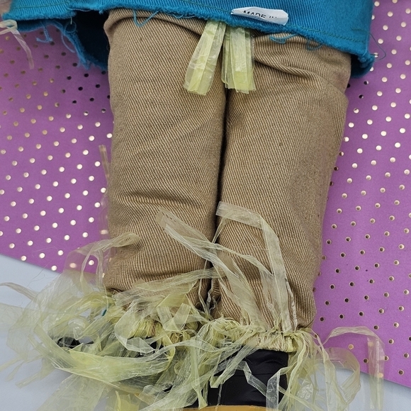 Vintage 1987 Hamilton Presents Scarecrow Wizard of Oz Figure - Picture 9 of 10